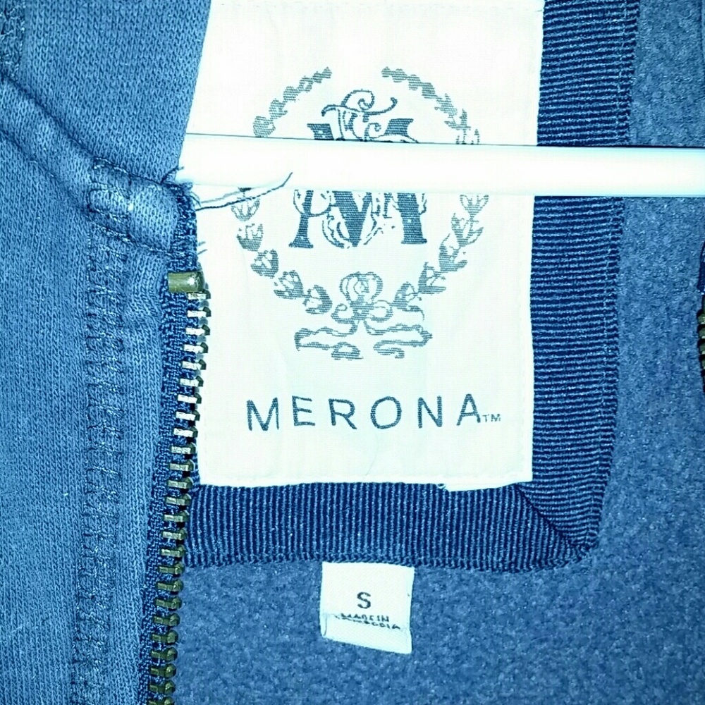 Women's jacket - Picture 2 of 3